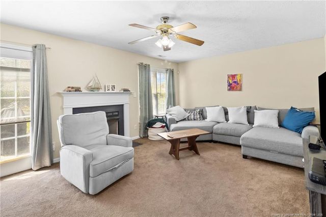 704 Fairbluff Drive, Hope Mills, NC 28348