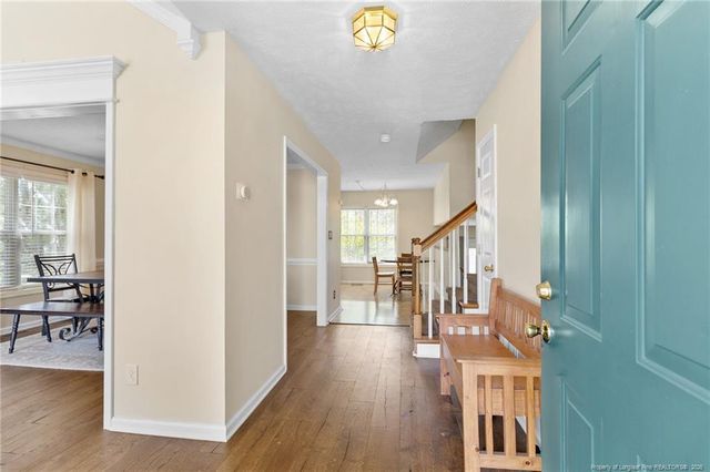 704 Fairbluff Drive, Hope Mills, NC 28348