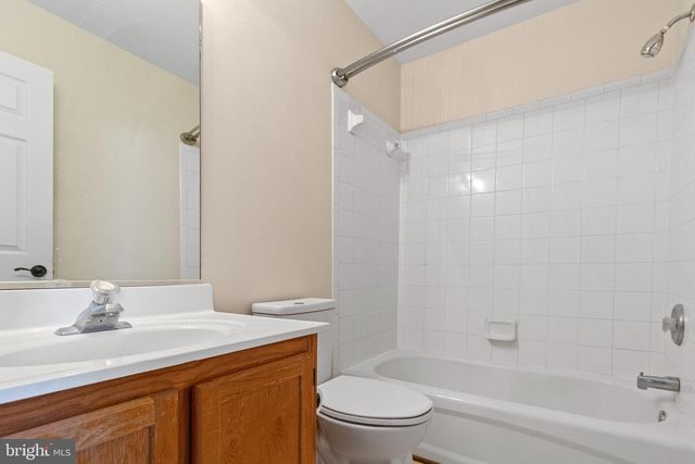 10704 JACKSONHOLE PL, White Plains, MD 20695