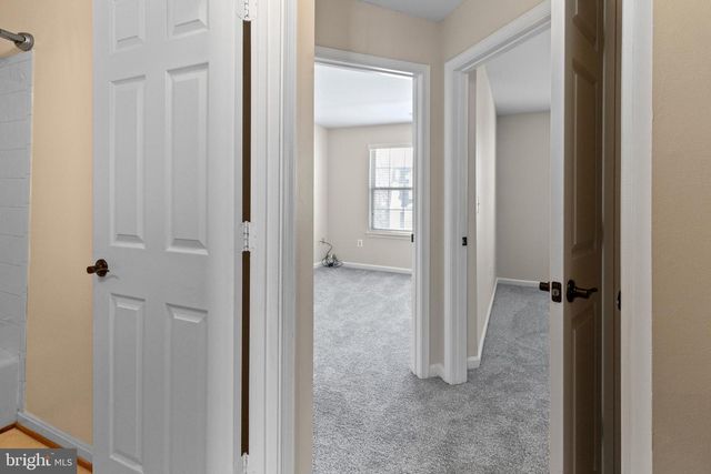 10704 JACKSONHOLE PL, White Plains, MD 20695