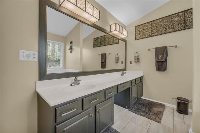 3813 Briarstone Cove, Snellville, GA 30039