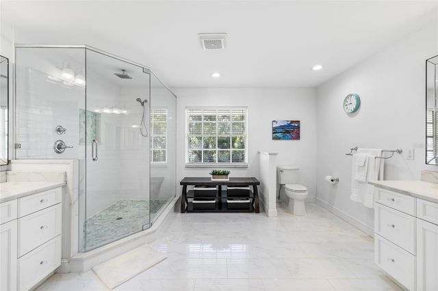 18010 CLEAR LAKE DRIVE, Lutz, FL 33548