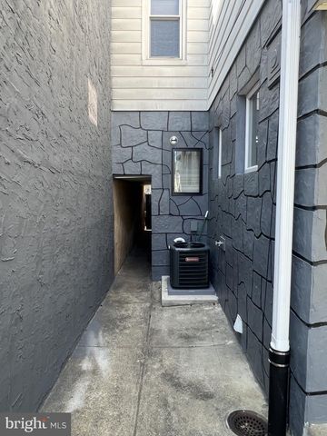 3051 CEDAR ST, Philadelphia, PA 19134
