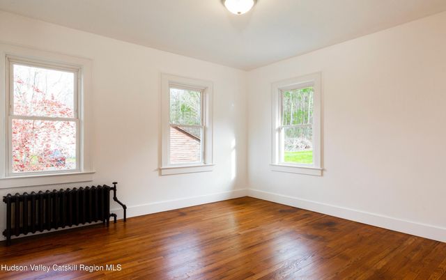 40 Highland Avenue, Kerhonkson, NY 12446