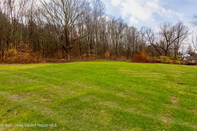 40 Highland Avenue, Kerhonkson, NY 12446