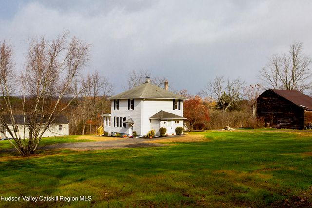40 Highland Avenue, Kerhonkson, NY 12446