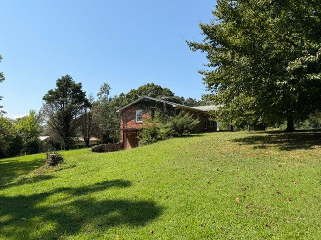 6716 Brown Hollow Rd, Lyles, TN 37098