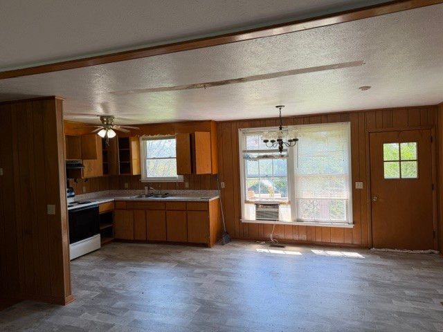 6716 Brown Hollow Rd, Lyles, TN 37098