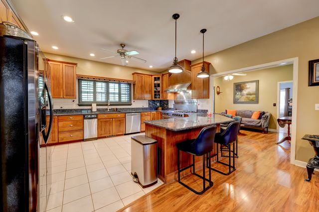 2251 Davidson Graveyard Rd, Clarksville, TN 37043