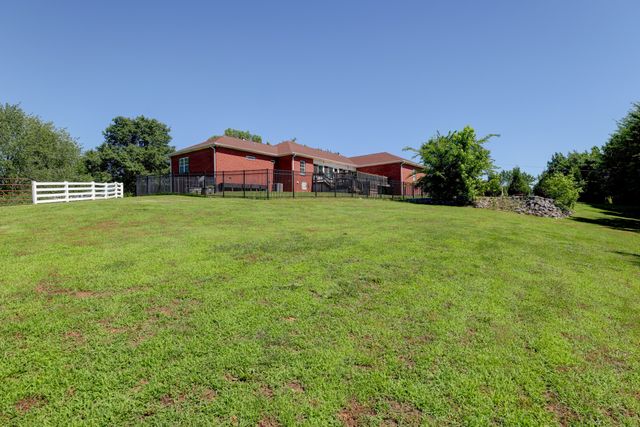 2251 Davidson Graveyard Rd, Clarksville, TN 37043