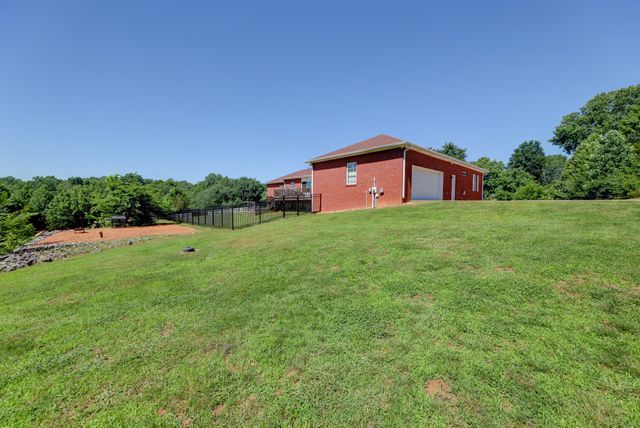 2251 Davidson Graveyard Rd, Clarksville, TN 37043