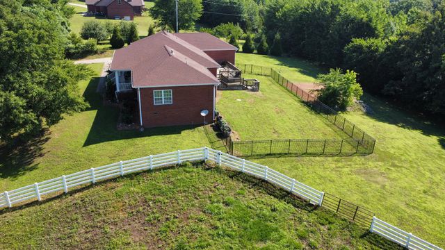 2251 Davidson Graveyard Rd, Clarksville, TN 37043