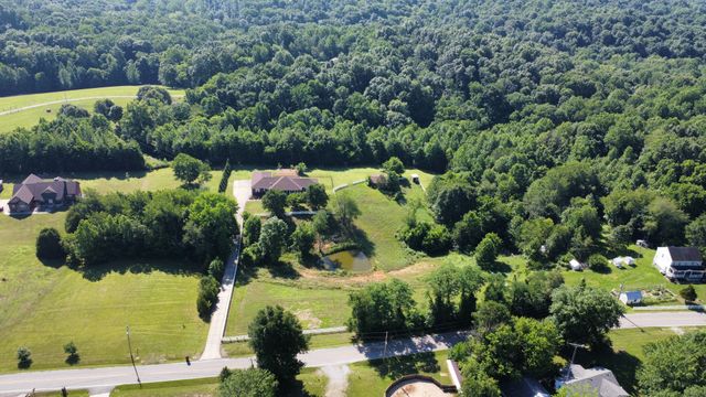 2251 Davidson Graveyard Rd, Clarksville, TN 37043