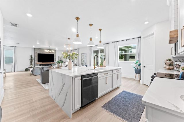 2640 HILLTOP LOOP, Apopka, FL 32712