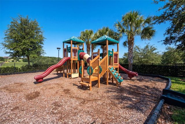 2640 HILLTOP LOOP, Apopka, FL 32712