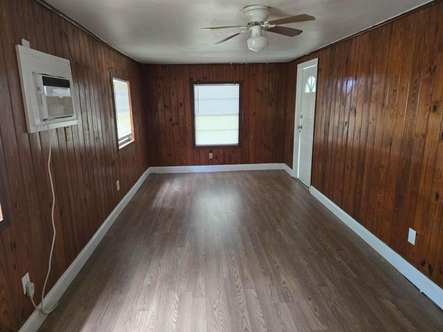 408 NW 10th Avenue, Okeechobee, FL 34974