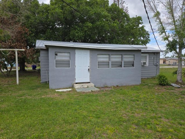 408 NW 10th Avenue, Okeechobee, FL 34974