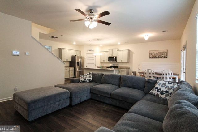 271 Canyon Ferry Way, Hoschton, GA 30548