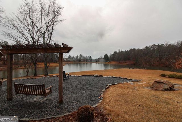 271 Canyon Ferry Way, Hoschton, GA 30548