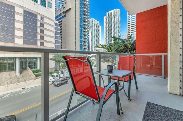 1155 Brickell Bay Dr 202, Miami, FL 33131