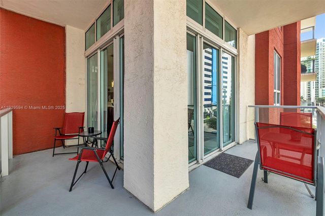 1155 Brickell Bay Dr 202, Miami, FL 33131