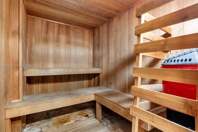 1155 Brickell Bay Dr 202, Miami, FL 33131