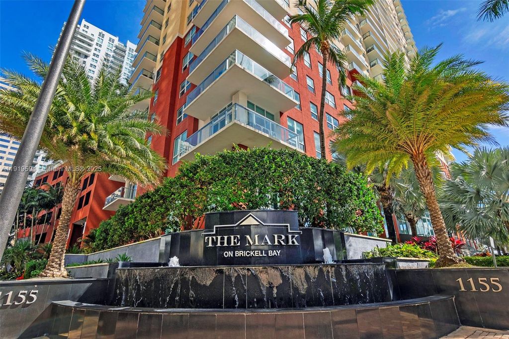 1155 Brickell Bay Dr 202, Miami, FL 33131