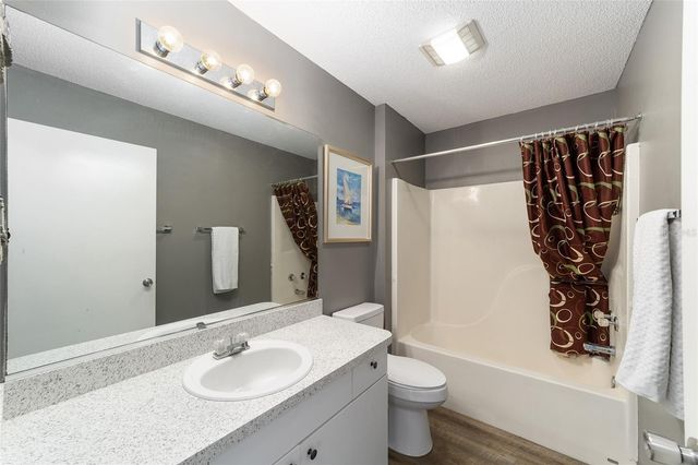 2120 ALFREDO AVENUE, The Villages, FL 32159