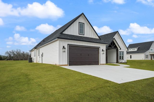 93 Long Horn Loop, New Waverly, TX 77358