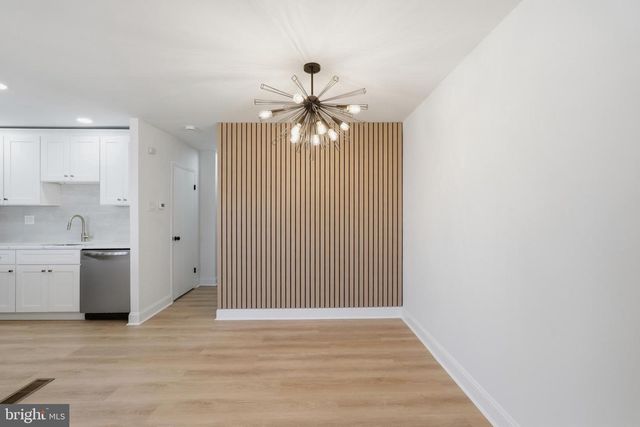 3530 OAKHILL RD, Philadelphia, PA 19154
