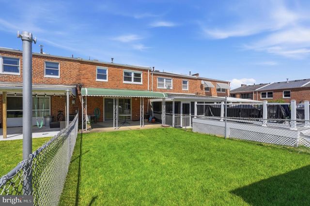 3530 OAKHILL RD, Philadelphia, PA 19154