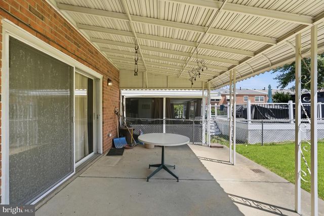 3530 OAKHILL RD, Philadelphia, PA 19154