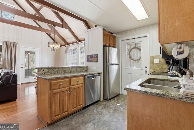 66 Innsbruck Lane, Pine Mountain, GA 31822