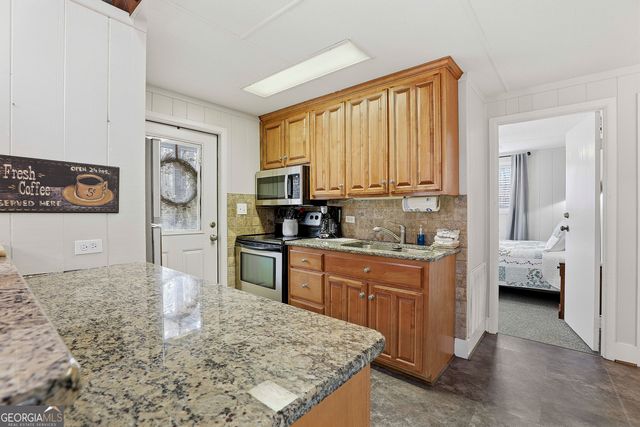 66 Innsbruck Lane, Pine Mountain, GA 31822