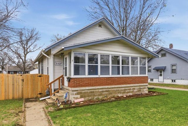 3527 AVENUE C, Council Bluffs, IA 51501