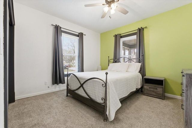 3527 AVENUE C, Council Bluffs, IA 51501