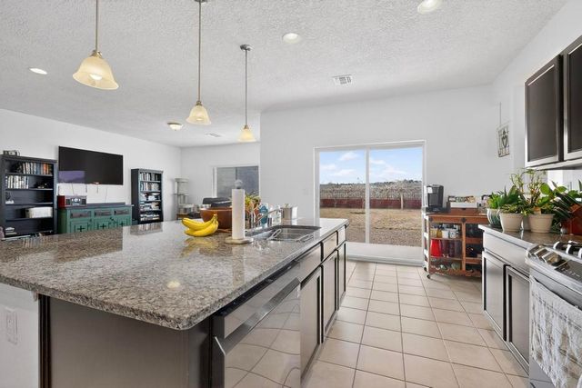 3173 Llano Vista Loop NE, Rio Rancho, NM 87124