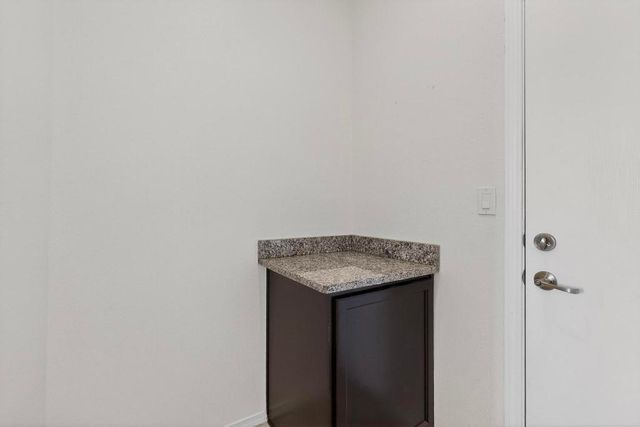 3173 Llano Vista Loop NE, Rio Rancho, NM 87124