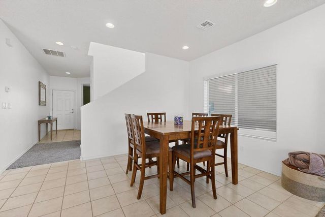 3173 Llano Vista Loop NE, Rio Rancho, NM 87124