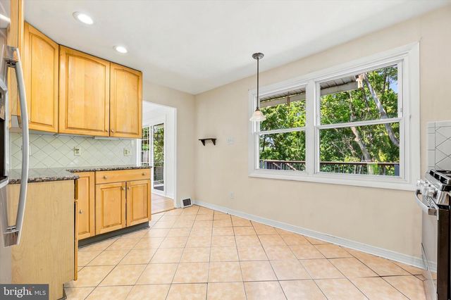 417 MEADOWBROOK LN, Glenside, PA 19038