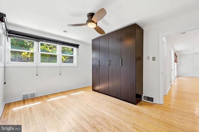 417 MEADOWBROOK LN, Glenside, PA 19038