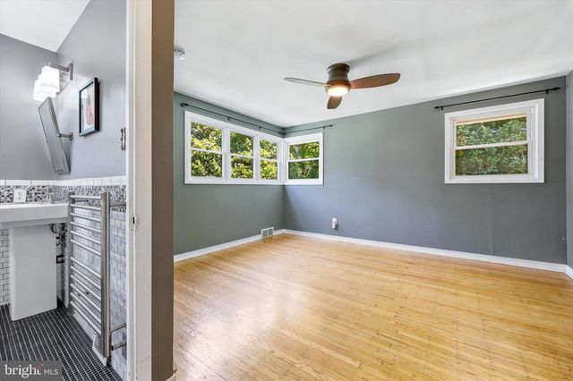 417 MEADOWBROOK LN, Glenside, PA 19038