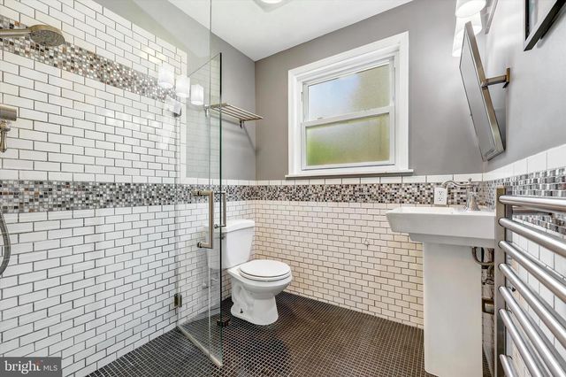 417 MEADOWBROOK LN, Glenside, PA 19038