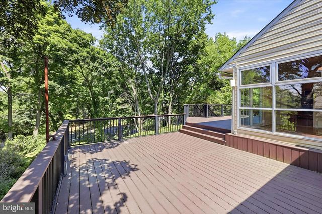 417 MEADOWBROOK LN, Glenside, PA 19038