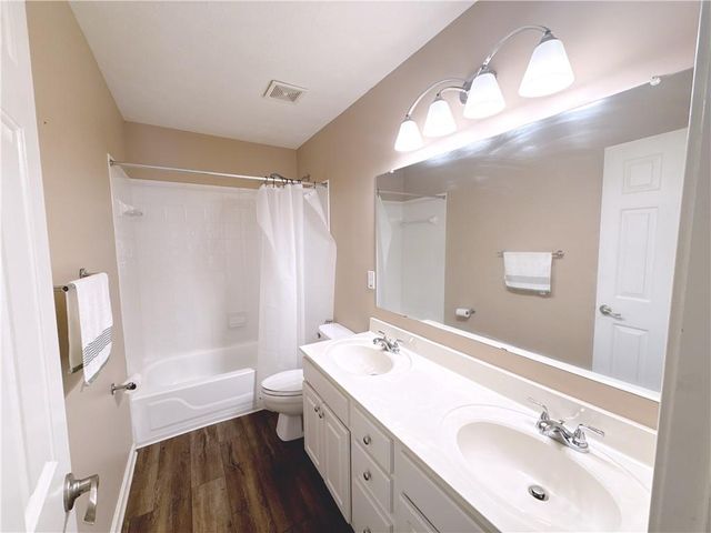 3361 Shallowford Green Dr, Marietta, GA 30062