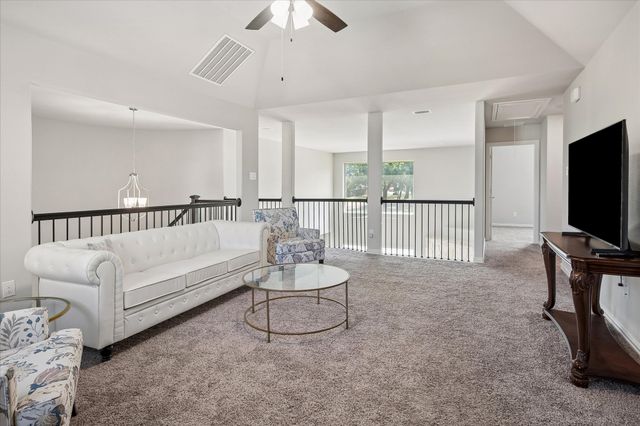 2712 Dickinson Drive, Corinth, TX 76210