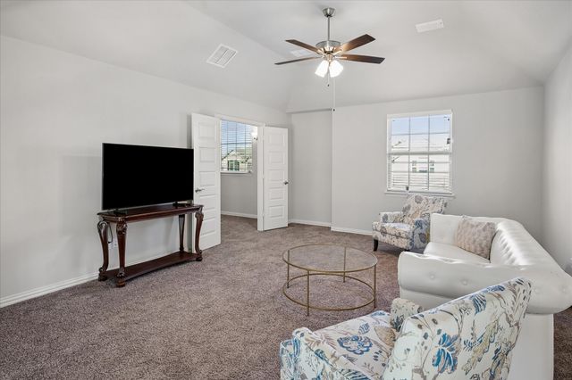 2712 Dickinson Drive, Corinth, TX 76210