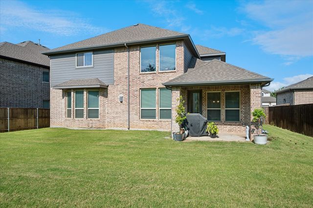 2712 Dickinson Drive, Corinth, TX 76210