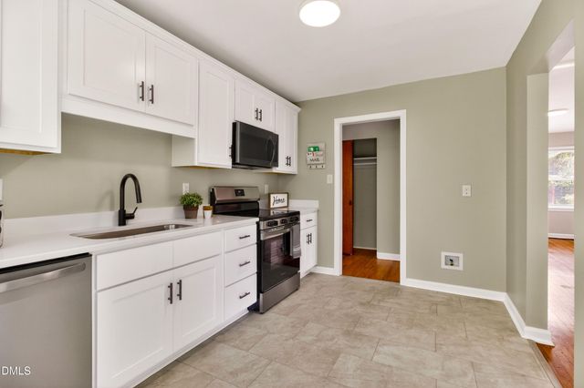 2331 Kennington Road, Raleigh, NC 27610