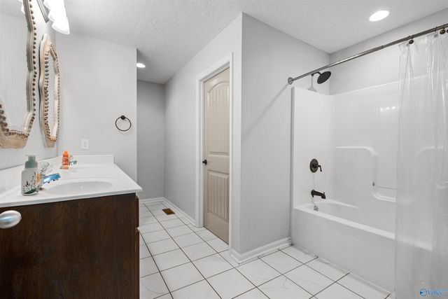 4397 Indian Hills Drive S, Southside, AL 35907